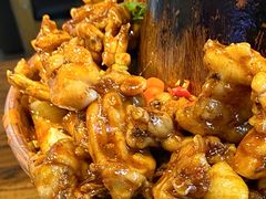 香辣牛肉蛙锅-老佛爷蛙锅•鲜蛙煲(麦凯乐店)