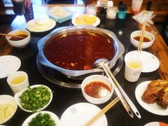 -冯记香辣兔火锅(茶店子总店)