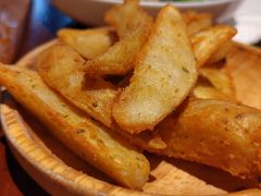 薯角-LENBACH兰巴赫西餐·精酿啤酒(香格里拉店)
