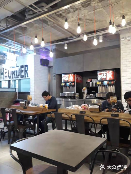 卡乐星(美罗城店)大堂图片