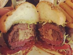 -db Bistro & Oyster Bar by Daniel Boulud(滨海湾金沙店)