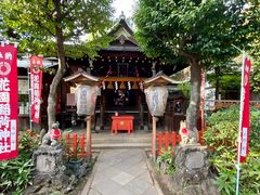 -上野公园花园稻荷神社(忍岡稲荷神社)