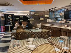 -新大咀港式茶餐厅(宝山万达店)