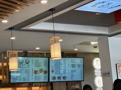 -佬钱湾仔(衣裳街店)