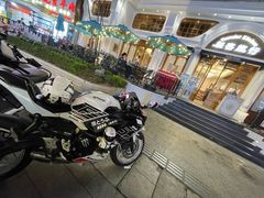 -秘密旅行Bonjour(黑金冠 江南西店)