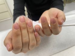 -赢韵美甲美睫瑞士净斑中心