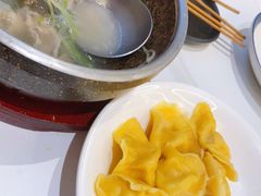 -东方饺子王(新奥购物中心店)