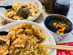 -萝卜向南·湘西泡菜·腊味炒饭(星河coco city店)