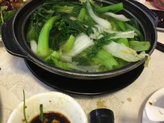 -口衣记鸡饭店