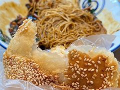 惠山油酥饼-新万鑫银丝面·非遗无锡味(惠山古镇店)