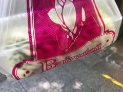 -白玉兰食品(汇联商厦店)