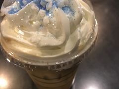 -星巴克臻选(深圳龙华红山天虹店)
