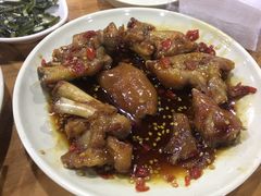 辣猪蹄-贤花饭店(城阳店)