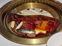 -欠火锅·水牛毛肚·团建聚餐·生日宴(何山路店)