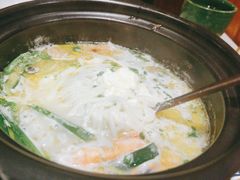 -云海肴·汽锅鸡·云南菜(天山百盛优客店)