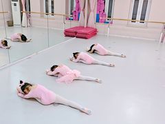 -桃子公主舞蹈培训(万柳校区)