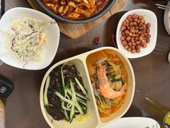 -贵宾庄炸酱面·韩式料理(高区店)
