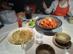 -肥肥虾庄·金牌油焖大虾(沙湖店)