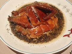黑松露脆皮鸡（半只）-小炳胜(卓悦中心店)