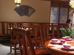 -湘西小馆(滨河路店)