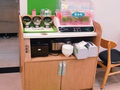 -老乡鸡(武汉光谷天地坐标城店)