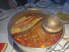 -潮牛壹号鲜牛肉火锅(世界城广场店)