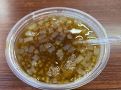 -碣石甜品(时代商业步行街店)