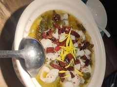 -酸渡·老坛酸菜鱼·现炒下饭菜(港惠新天地店)