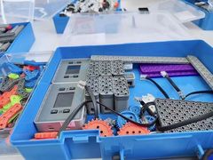 -斯坦星球AI编程·机器人科创·科学实验·信奥·思维·STEM·积木拼搭·竞赛考级(浦东联洋广场大拇指龙阳御桥中心)