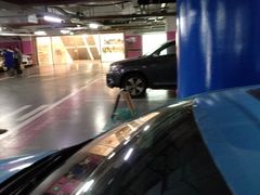 -大悦城-停车场