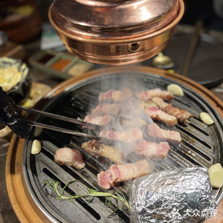 探店 | 金猪三兄弟，吃出个性韩国烤肉味