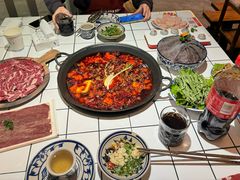 -旧街市鲜货老火锅(大光路店)