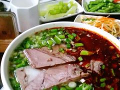 -吾穆勒蓬灰牛肉面·清真(北滨河中路店)