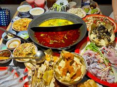 -吃城都·鱼蛙火锅(西玉龙街店)