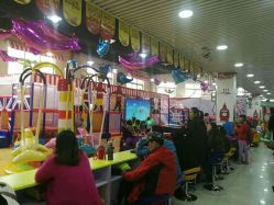 -开心哈乐亲子乐园(东森时尚百货店)