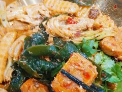 -小山城麻辣香锅(新邻生活广场店)