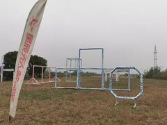 -田园东方蜜桃村的田野营地