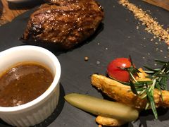 厚烤澳洲JBS谷饲140天牛扒-喜洲吧·江畔老船厂·庭院餐厅(喜临院店)