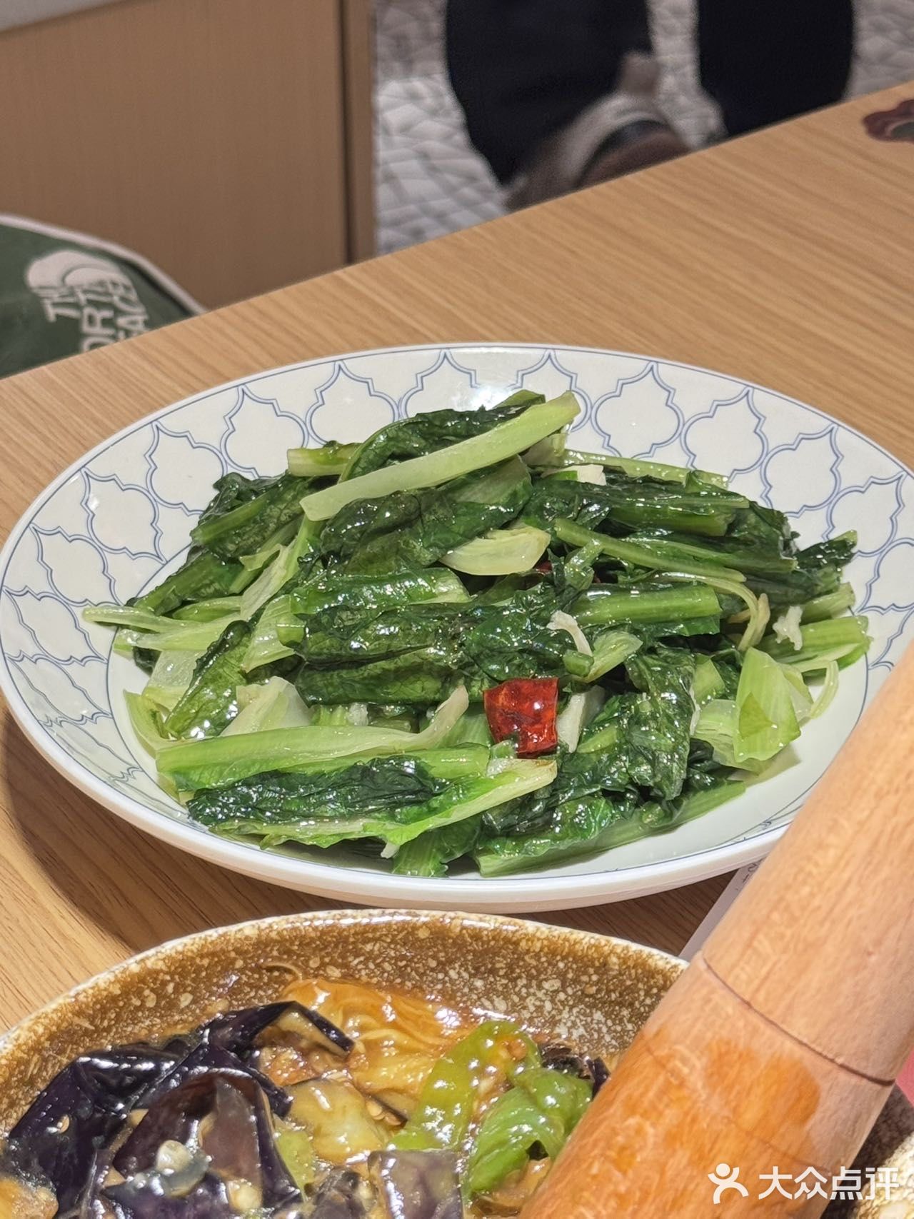 比脸盆还大？！成都土著私藏30年江湖菜
