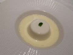 -ELUNE艾露恩·人良斋西餐厅