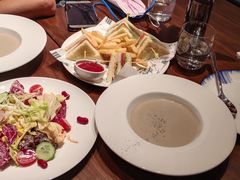 -绿地风尚天地广场