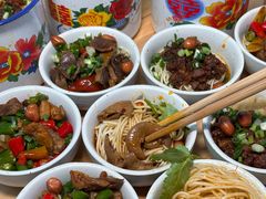 -犟一碗双椒鸡面(得意世界店)