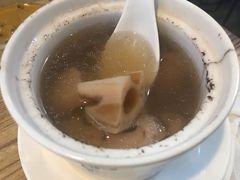 莲藕炖排骨汤-琦记丰顺捆粄(蛇口店)