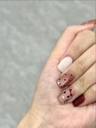 -甲·铺轻奢美甲美睫