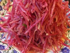 -闯关东东北农家菜(崂山石老人店)