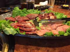 -炼火烤肉店