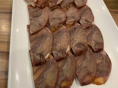 酱牛肉-合合春饼·酱骨·东北菜(潘家园店)