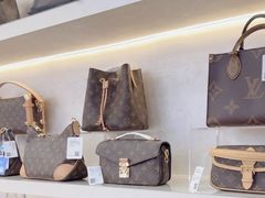 -六六奢品·vintage中古·回收二手奢侈品包包手表首饰(环球港店)