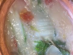 -阿婆情腊排骨火锅(金虹路店)