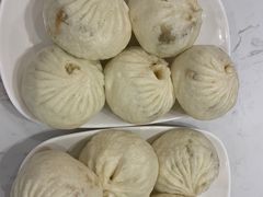 李与白酱肉包-李与白包子铺(桐梓林店)